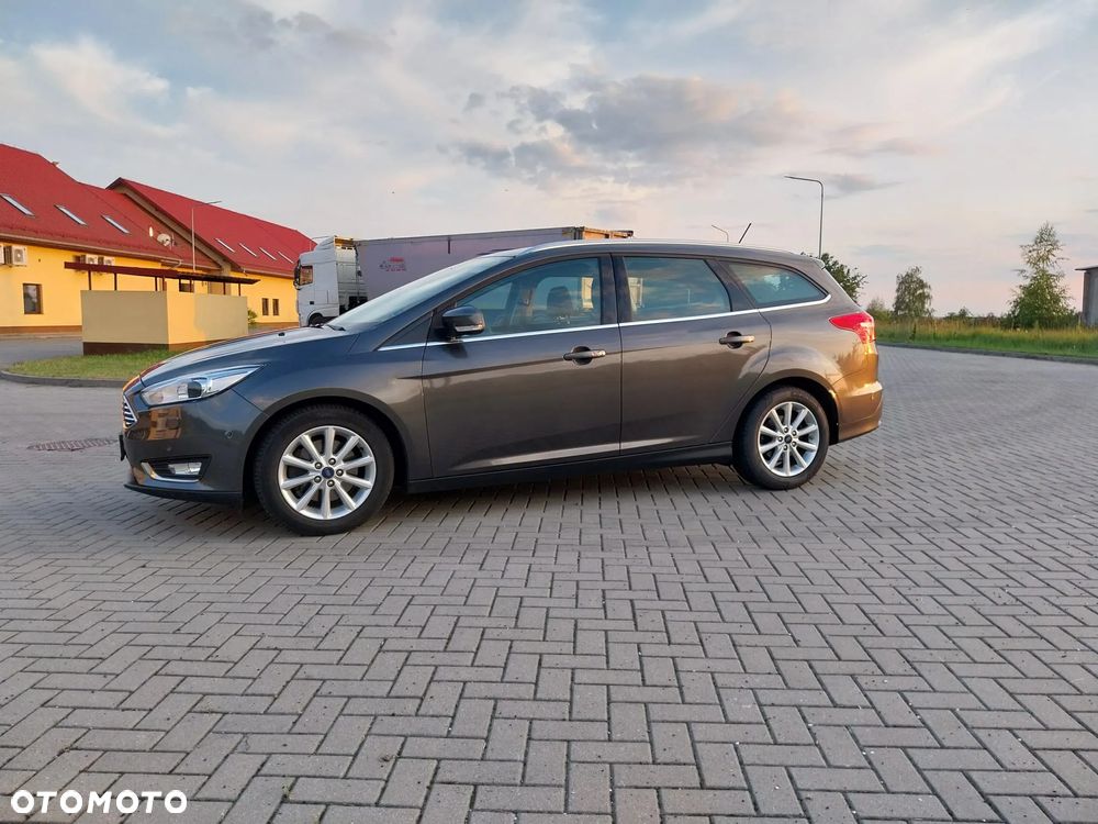 Ford Focus Turnier 1.5 EcoBoost Start-Stopp-System Titanium - 7
