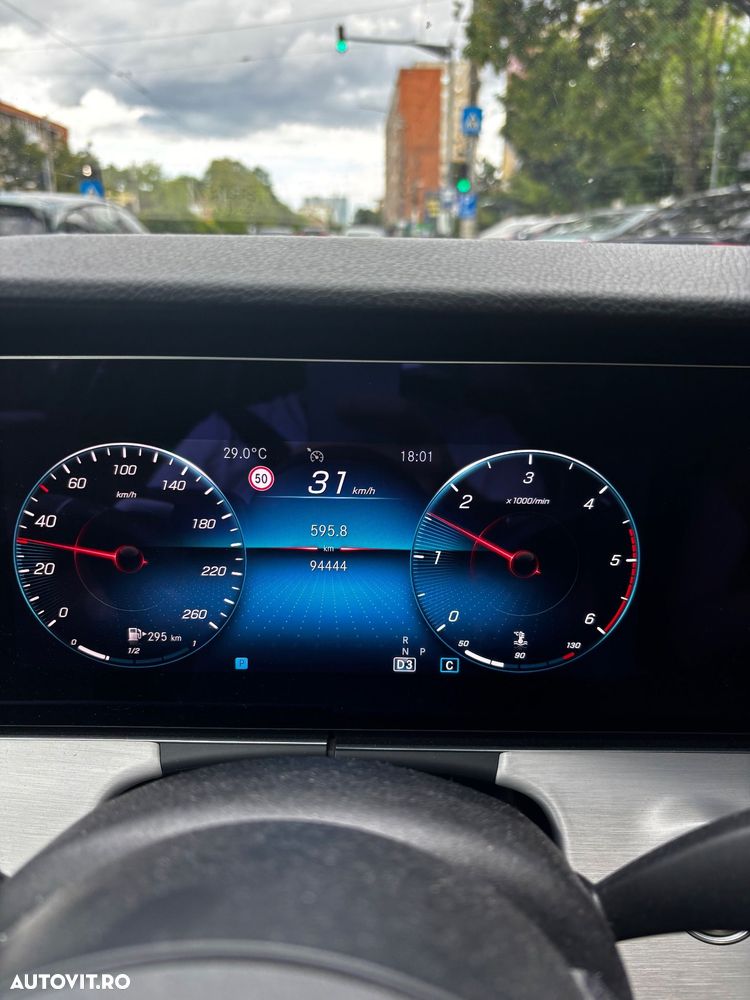 Mercedes-Benz E 200 d 9G-TRONIC Night Edition - 16