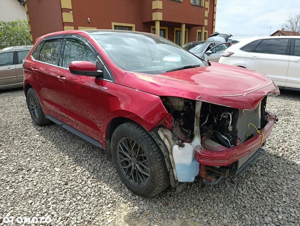 Ford Edge - 1