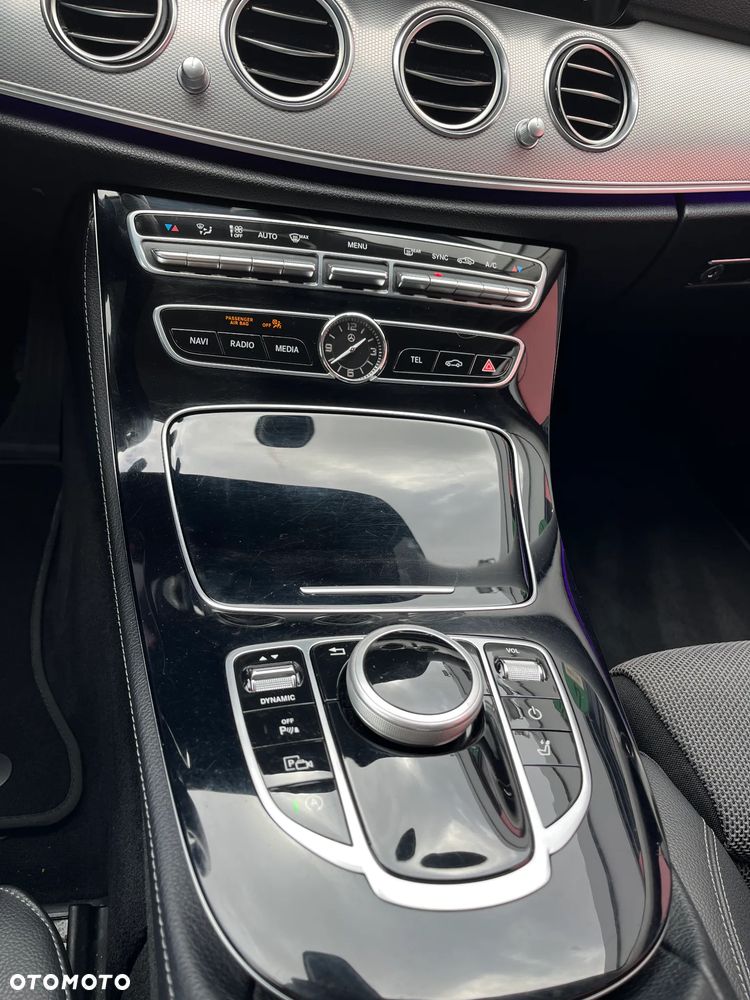 Mercedes-Benz Klasa E 200 9G-TRONIC Avantgarde - 15