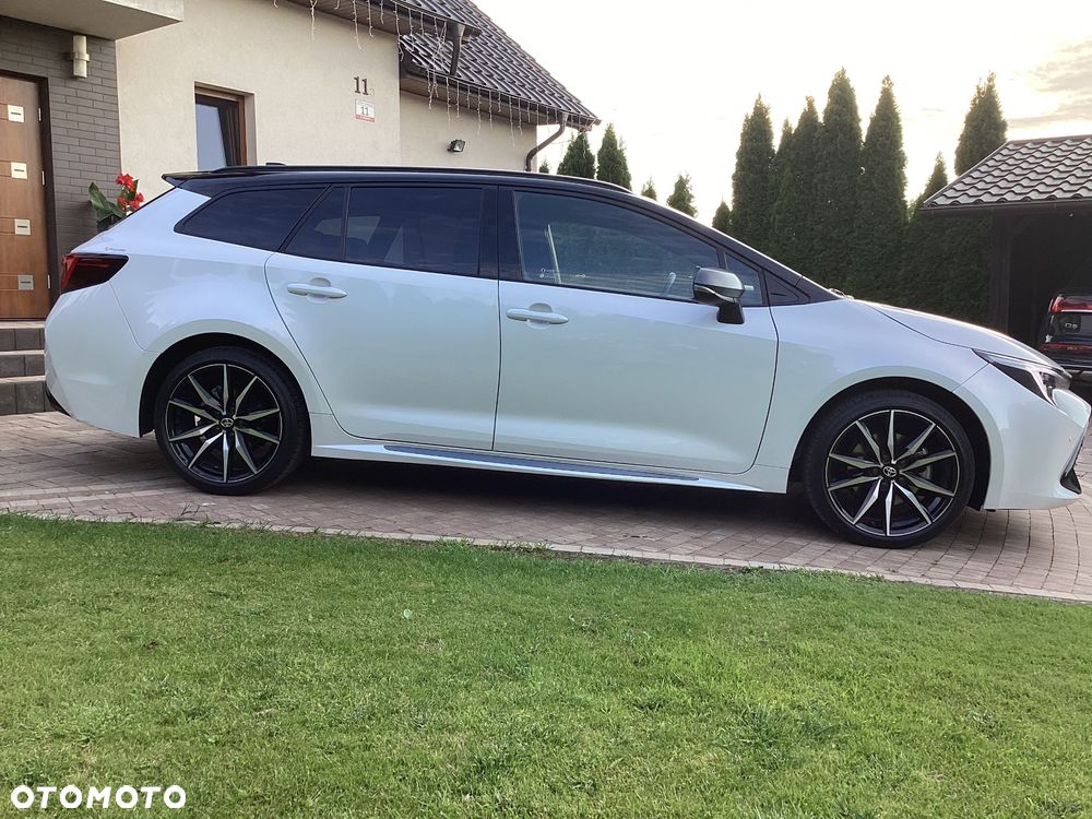 Toyota Corolla 2.0 Hybrid GR Sport - 6