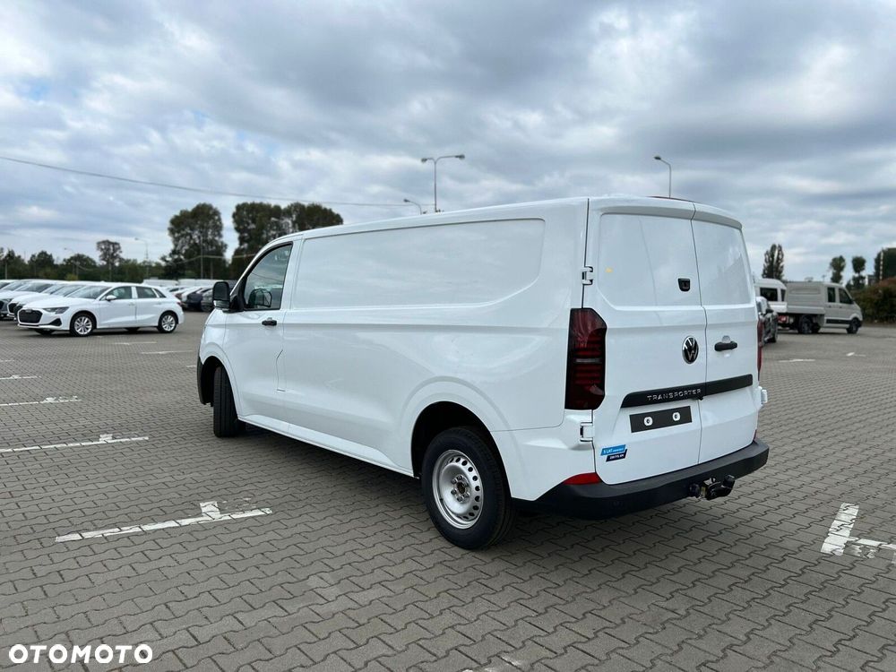 Volkswagen Transporter Transporter Furgon silnik: 2,0 l TDI 150 KM / skrzynia biegów: 6-biegowa manualna rozstaw osi: 3500 mm - 7