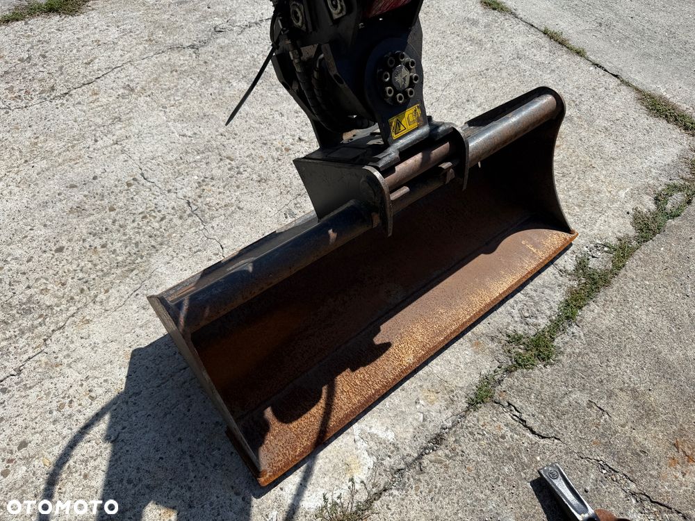 Yanmar SV19 - 8