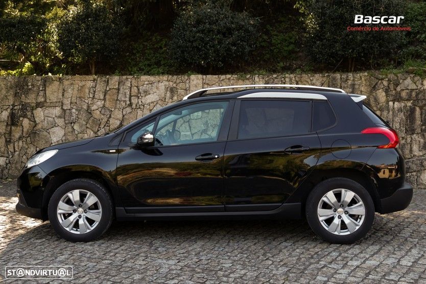 Peugeot 2008 1.2 PureTech Style - 8