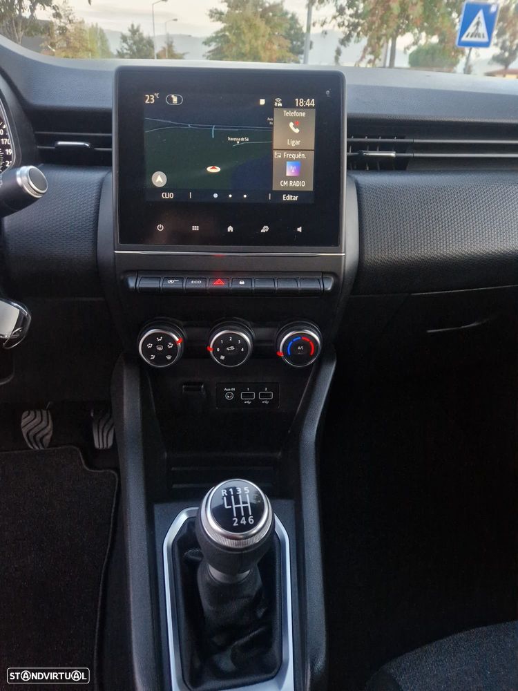 Renault Clio TCe 100 INTENS - 10