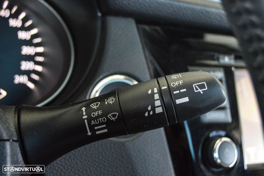 Nissan Qashqai 1.5 dCi N-Connecta - 36