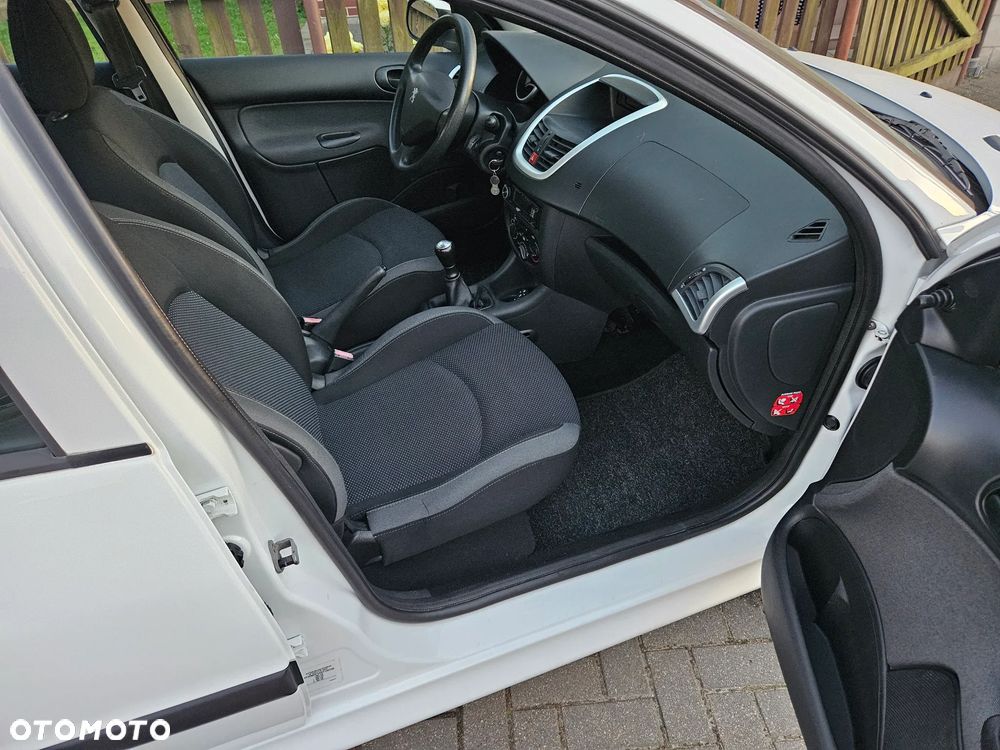 Peugeot 206 plus 60 - 5