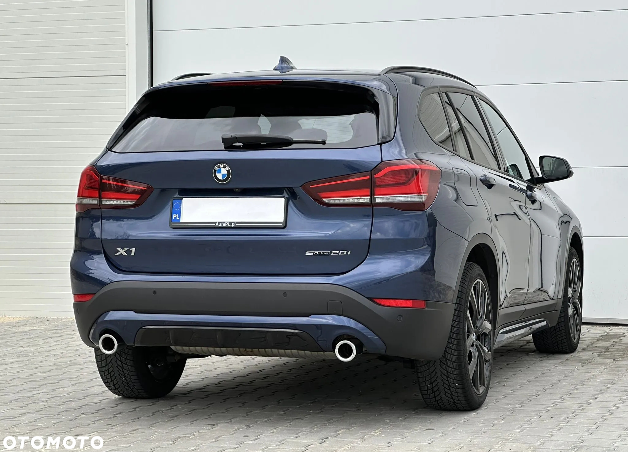 BMW X1 sDrive20i Sport Line - 17