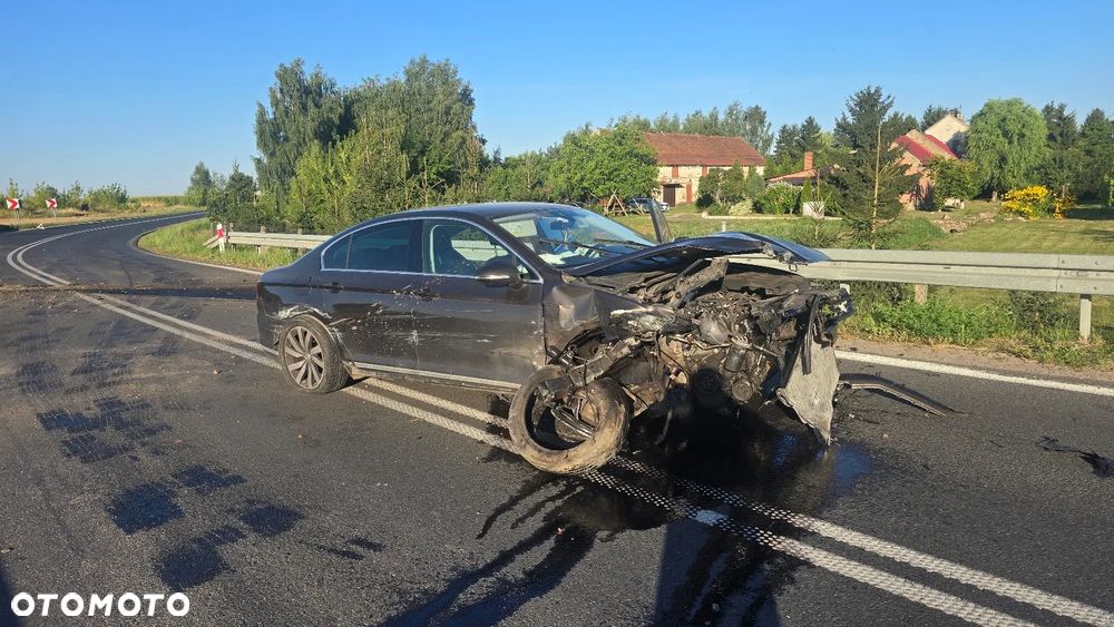 Volkswagen Passat 2.0 TDI BMT Highline DSG - 1