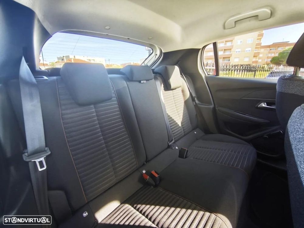 Peugeot 208 1.2 PureTech Allure Pack EAT8 - 29