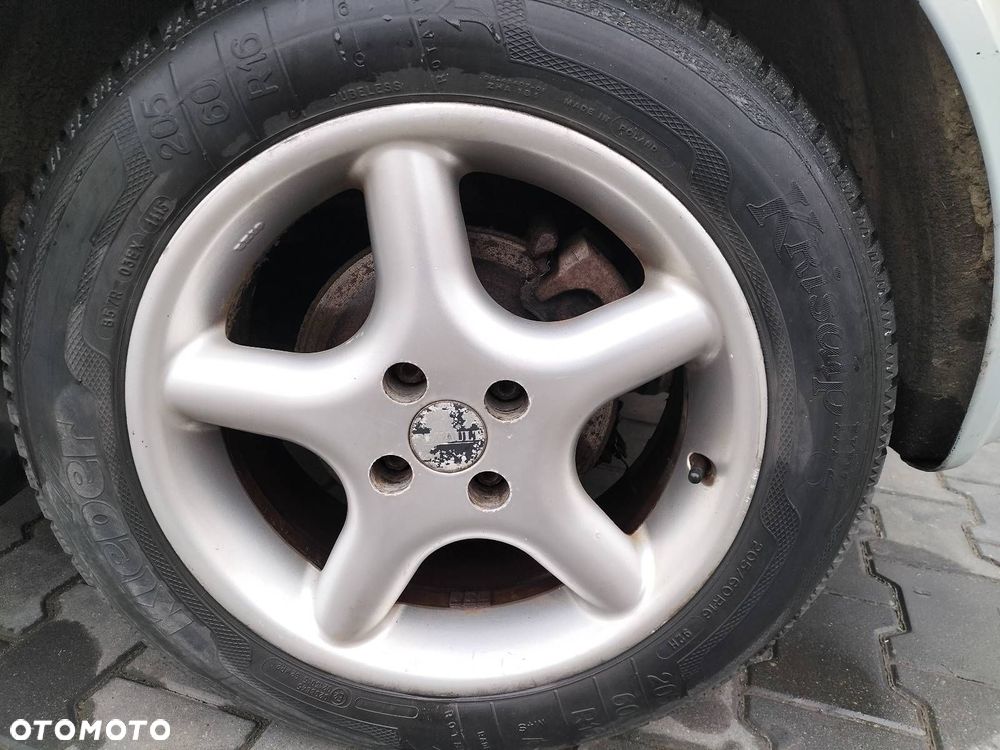 KOŁA KOMPLET FELGI OPONY ZIMOWE 4X100 X16 FI60,1 205/60R16 RENAULT - 5