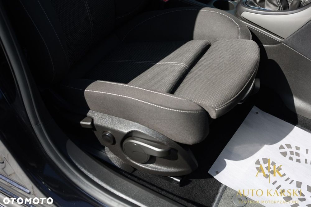 Opel Astra - 37