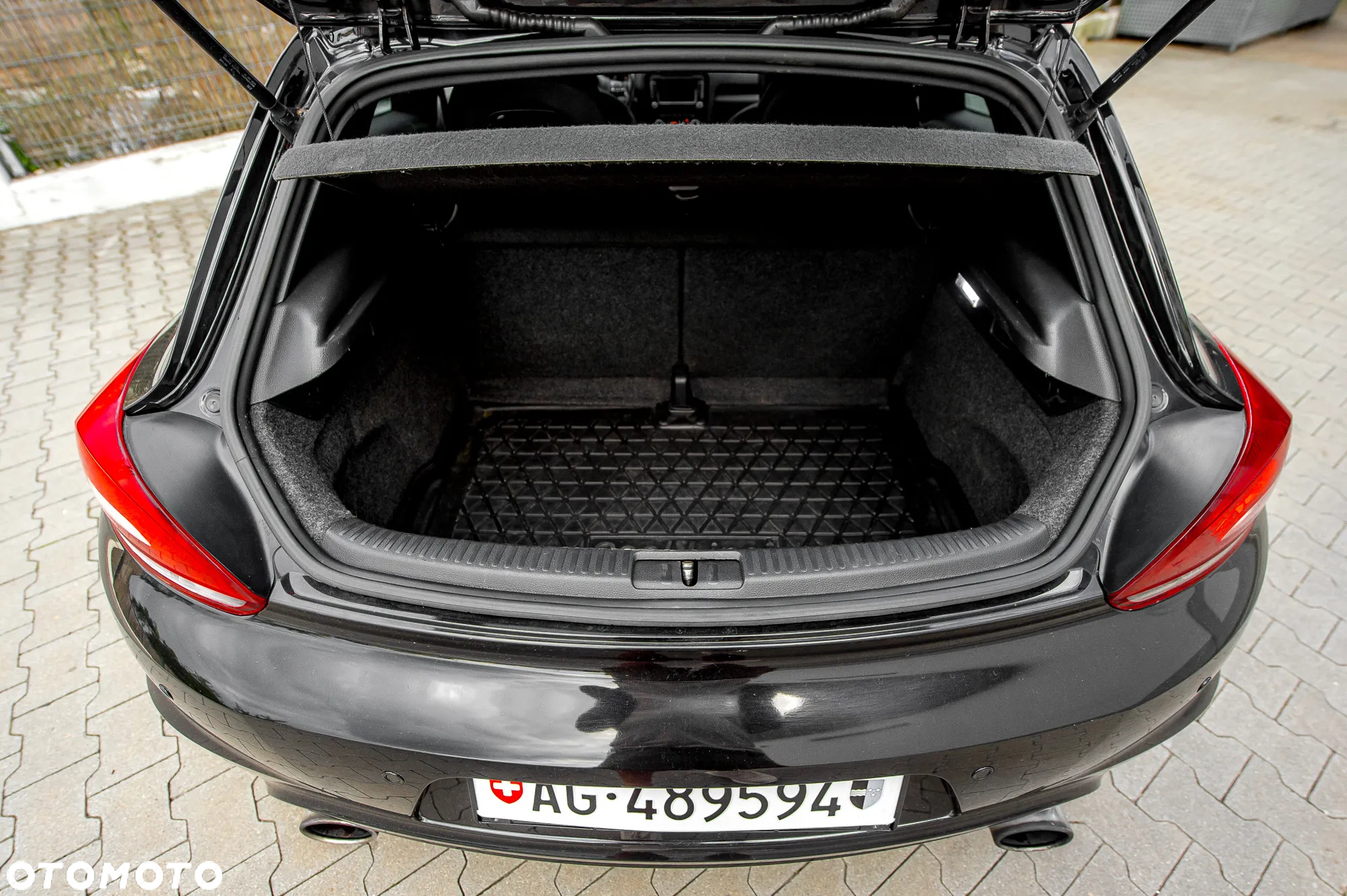 Volkswagen Scirocco 2.0 TSI R DSG - 18