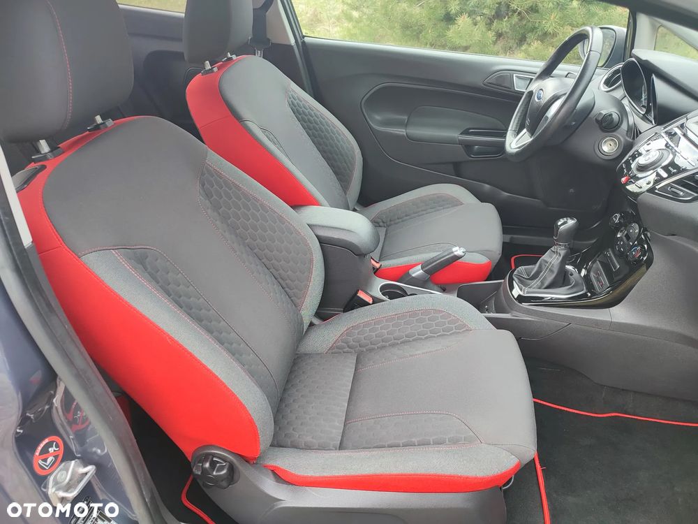Ford Fiesta 1.0 EcoBoost STart-Stop ST-LINE - 30