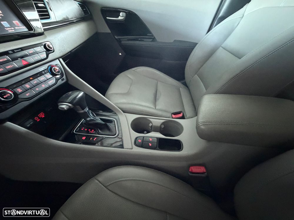 Kia Niro 1.6 GDi HEV Tech - 8