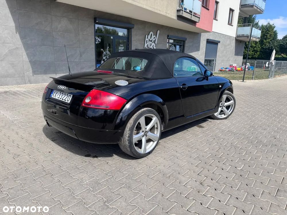 Audi TT Coupé 1.8T - 9