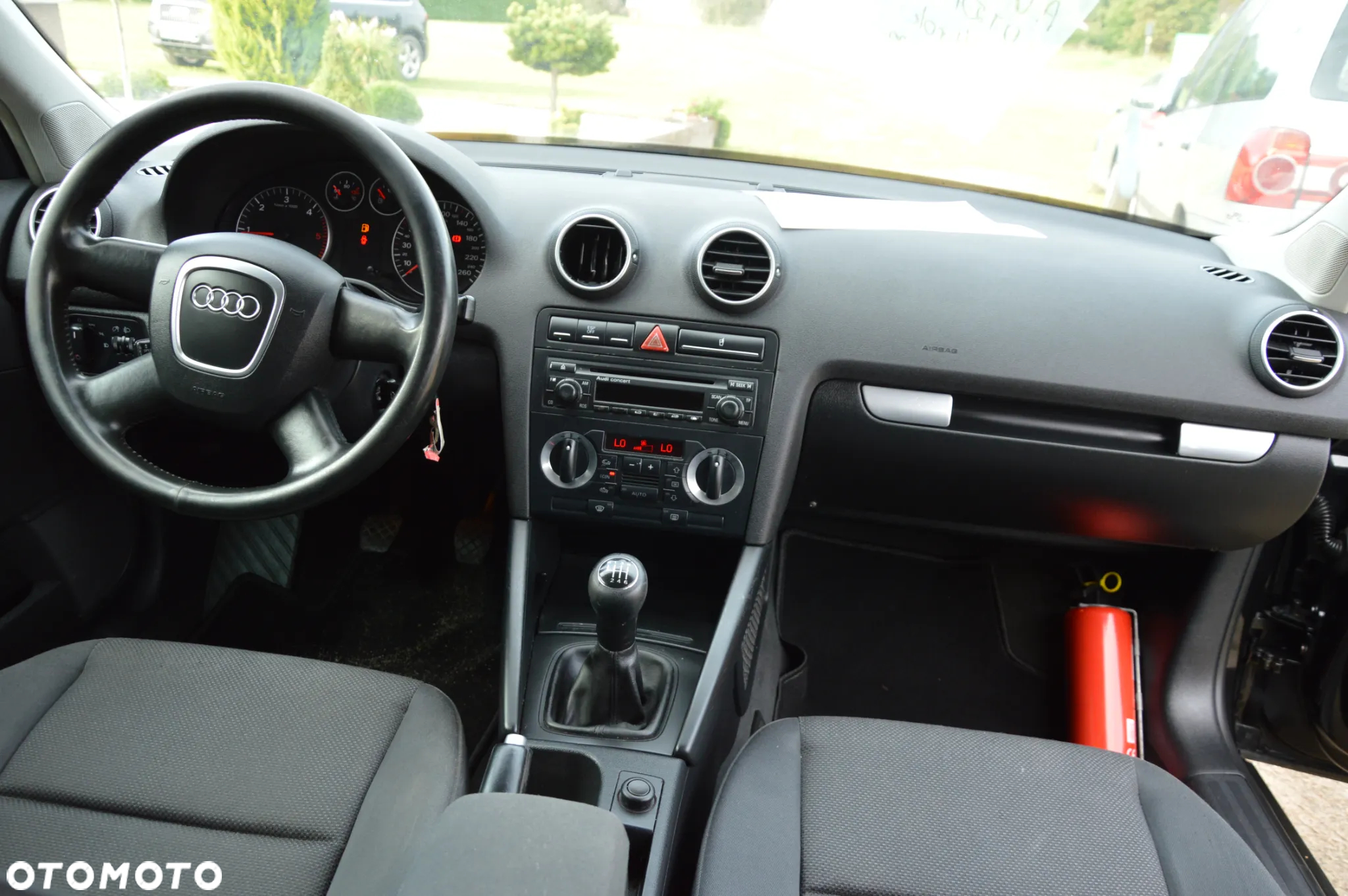 Audi A3 Sportback 2.0 TDI Ambiente - 32