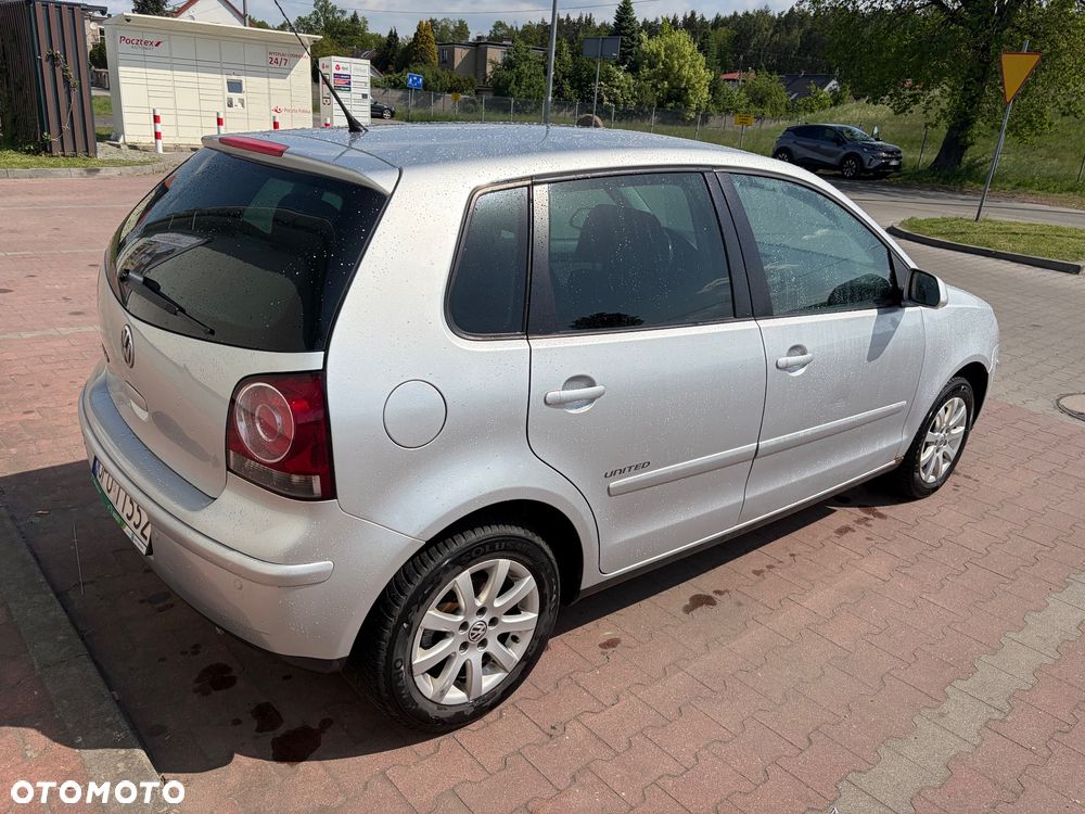 Volkswagen Polo 1.4 16V Comfortline - 7