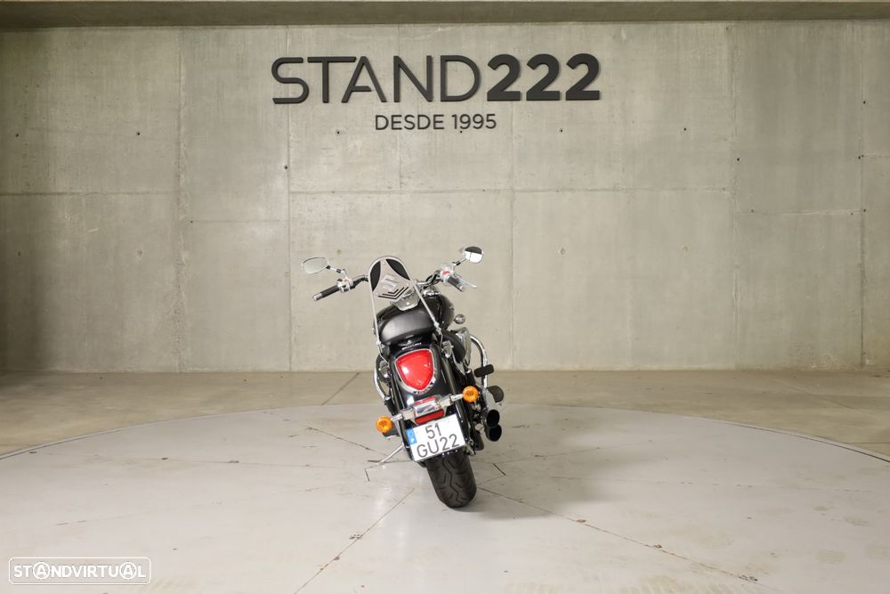 Suzuki Intruder C800 - 6