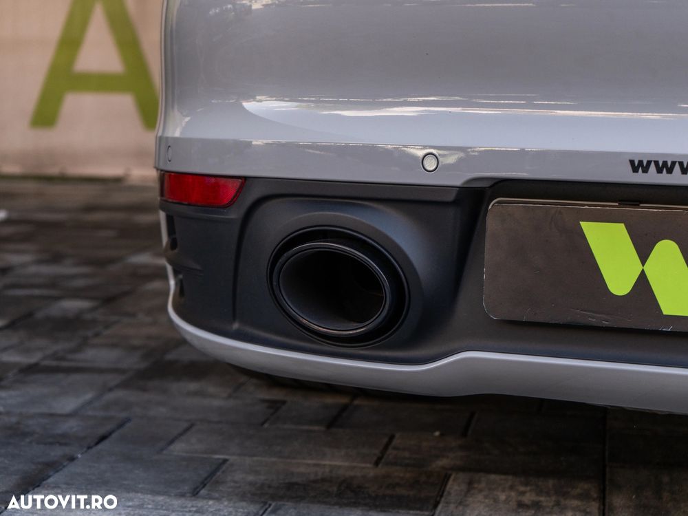 Porsche 911 - 19