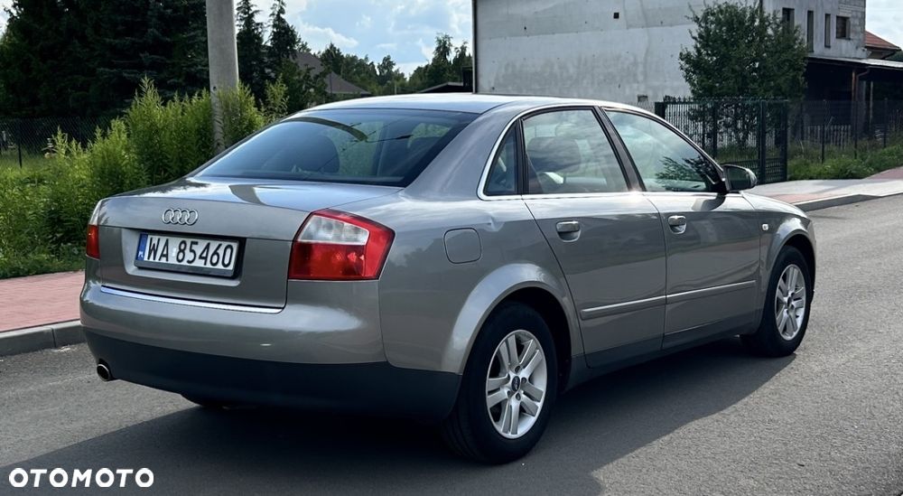 Audi A4 Limousine 2 - 4