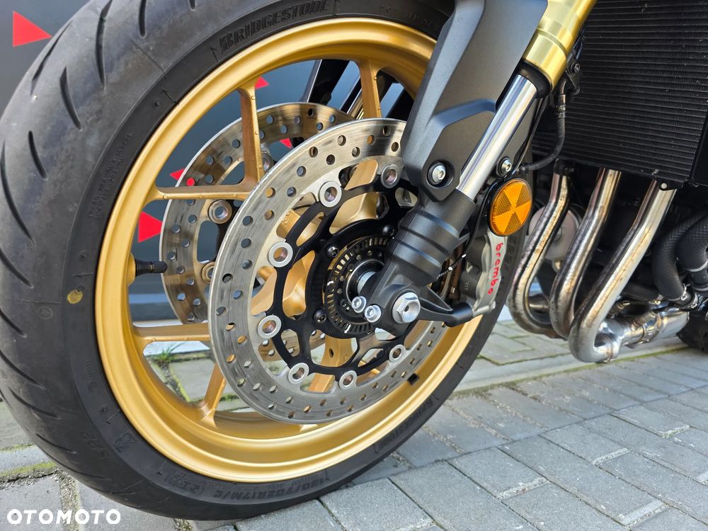 Honda Hornet - 14