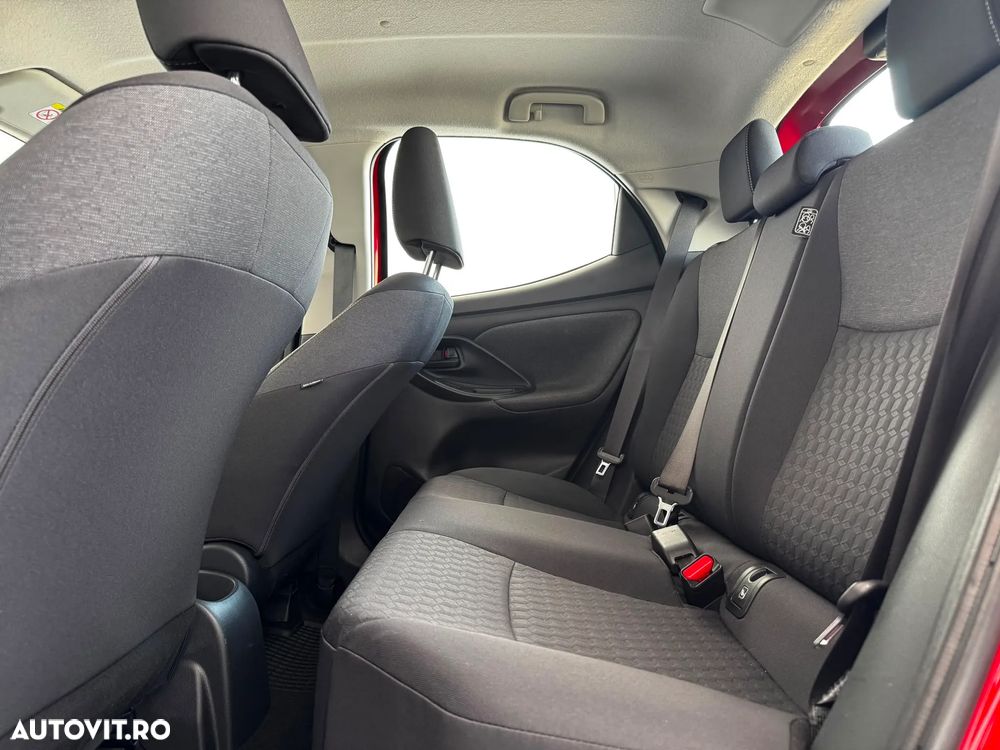 Toyota Yaris 1.5 L Dynamic - 15