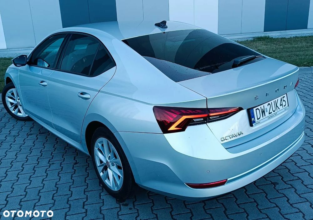 Skoda Octavia 2.0 TDI Ambition - 3