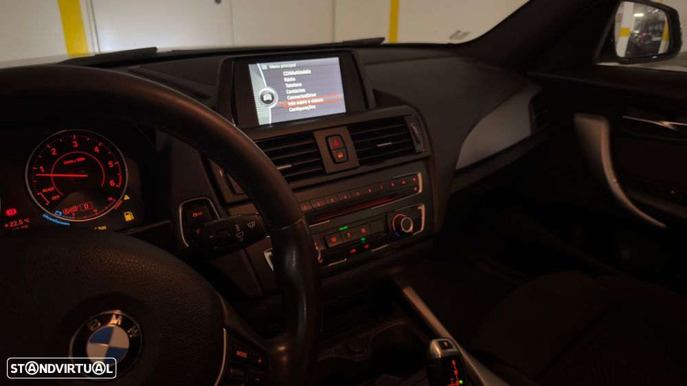 BMW 118 dA Pack M — fotografia 17