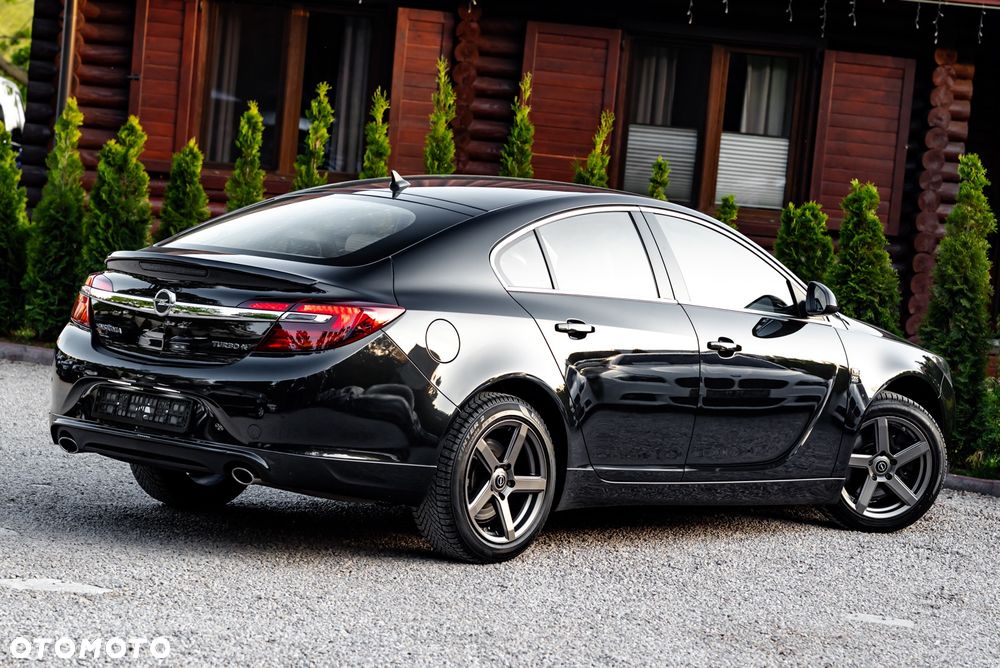 Opel Insignia 2.0 Turbo 4x4 Sport - 10