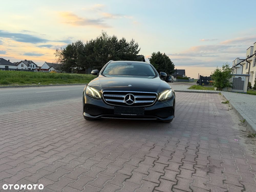 Mercedes-Benz Klasa E 200 9G-TRONIC Avantgarde - 10