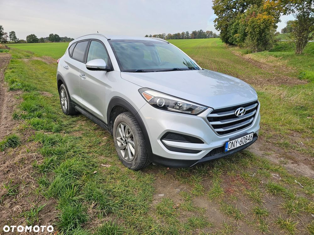 Hyundai Tucson - 2
