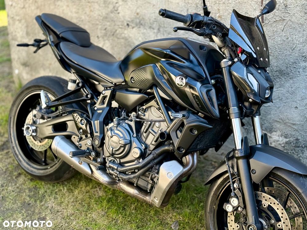 Yamaha MT - 4