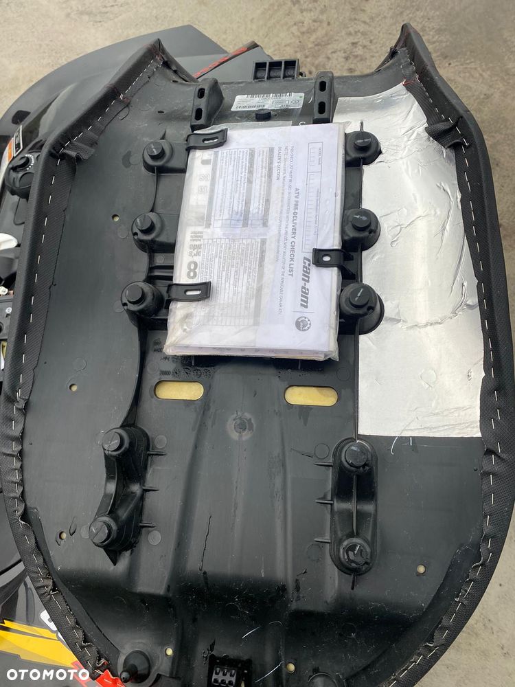 Can-Am Renegade - 33