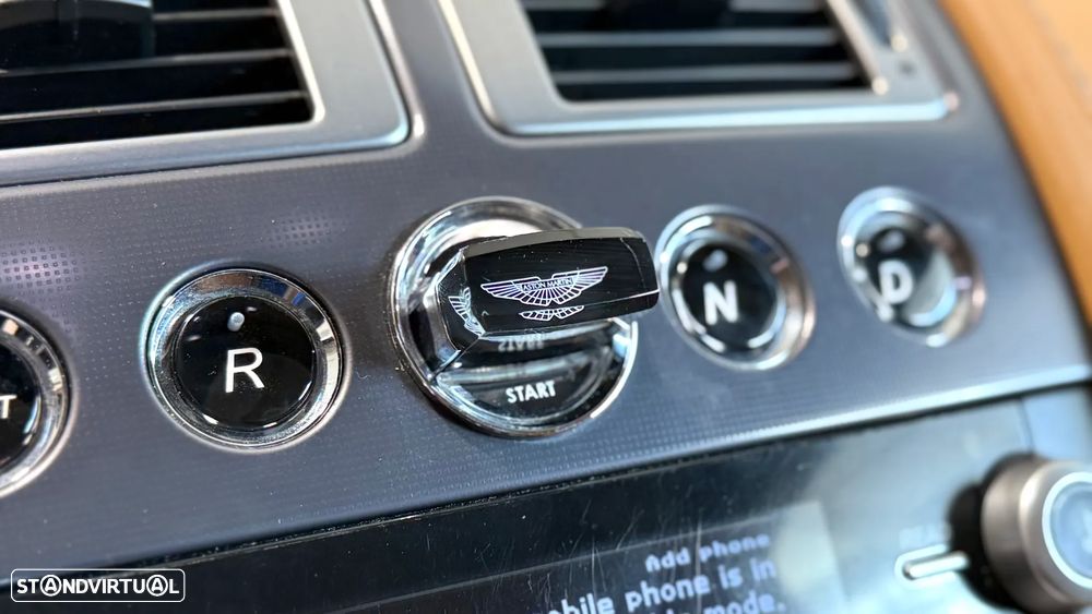 Aston Martin Vantage Roadster V8 Sportshift - 24