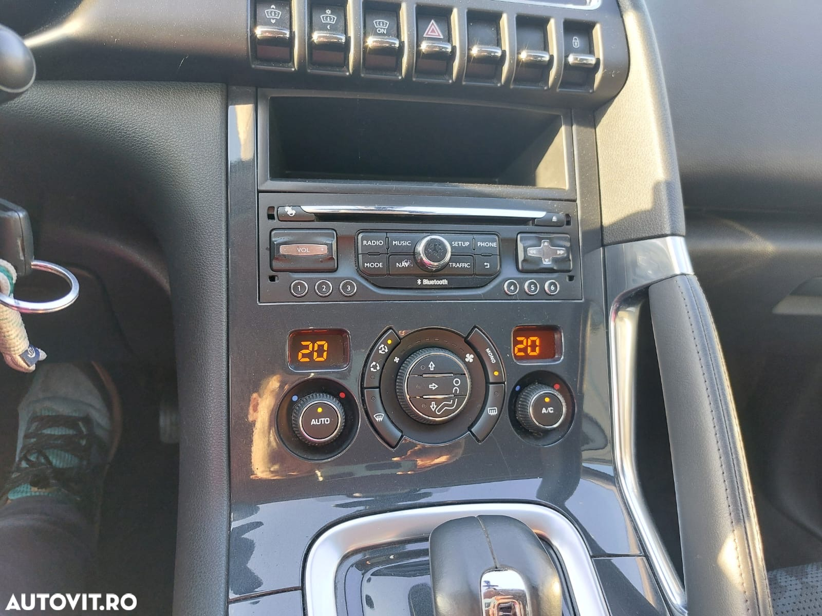 Peugeot 3008 Hybrid4 88g/85g - 11