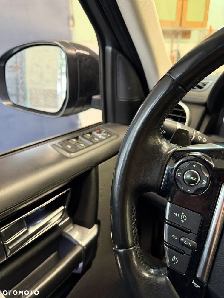 Land Rover Discovery - 14
