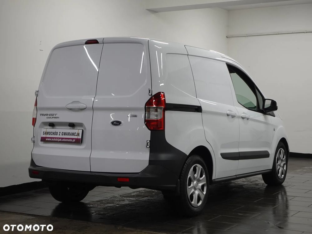Ford Transit COURIER - 7