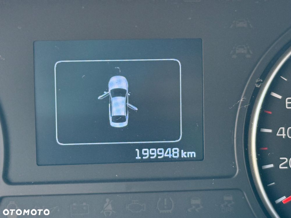 Kia Optima 2.0 M - 15