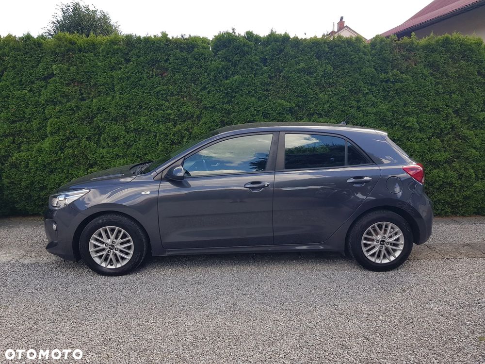 Kia Rio - 13