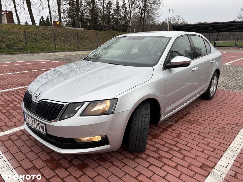 Skoda Octavia 1.5 TSI ACT Ambition - 3