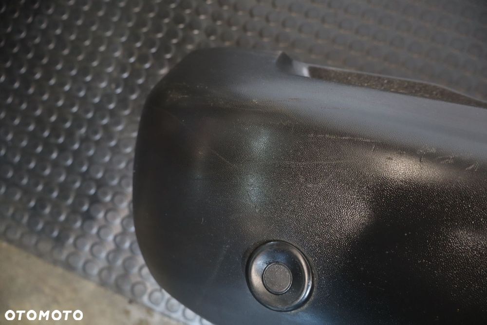 ZDERZAK TYLNY VOLKSWAGEN CADDY III LIFT - 5