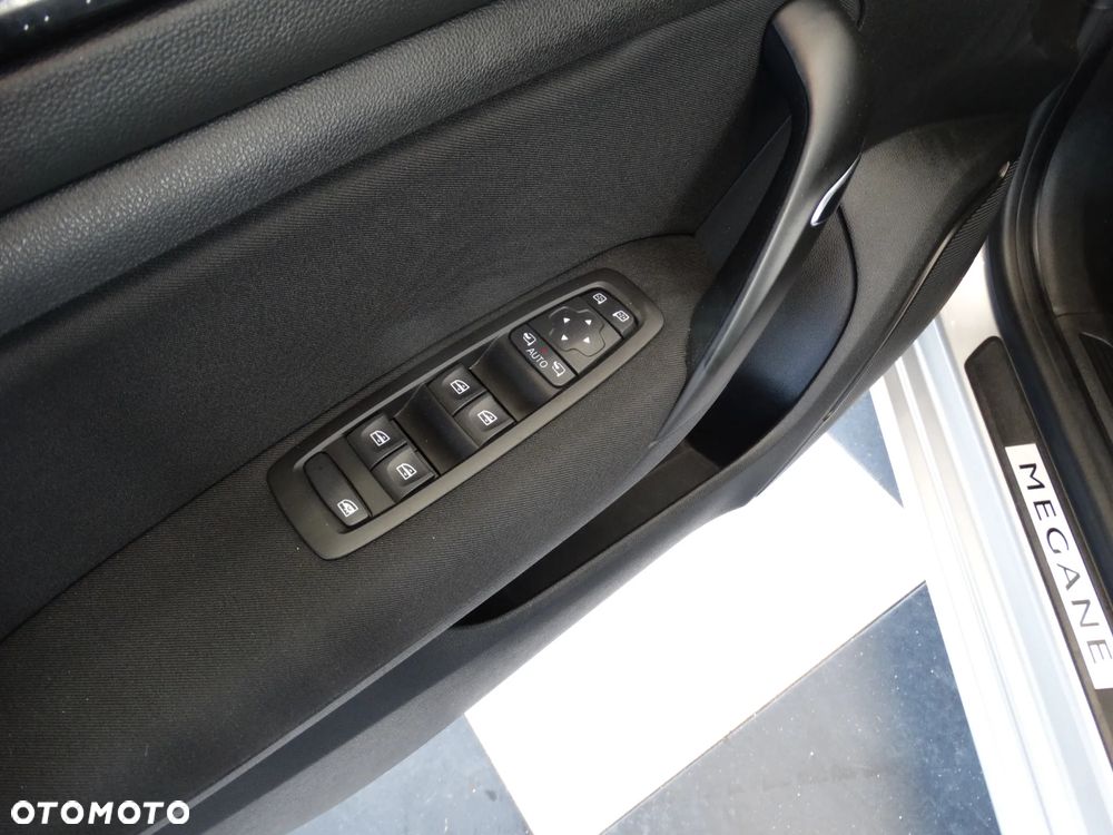 Renault Megane ENERGY TCe 100 INTENS - 21