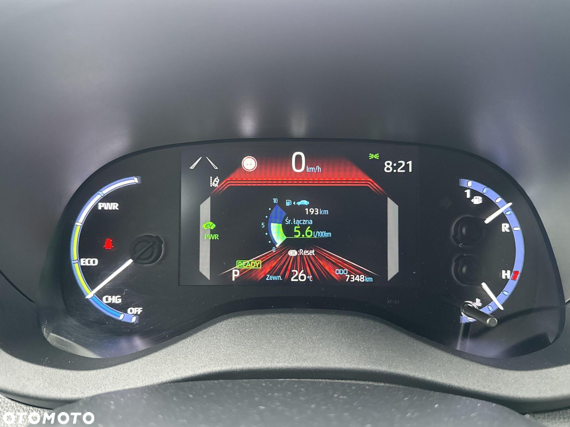 Toyota Yaris Cross - 16