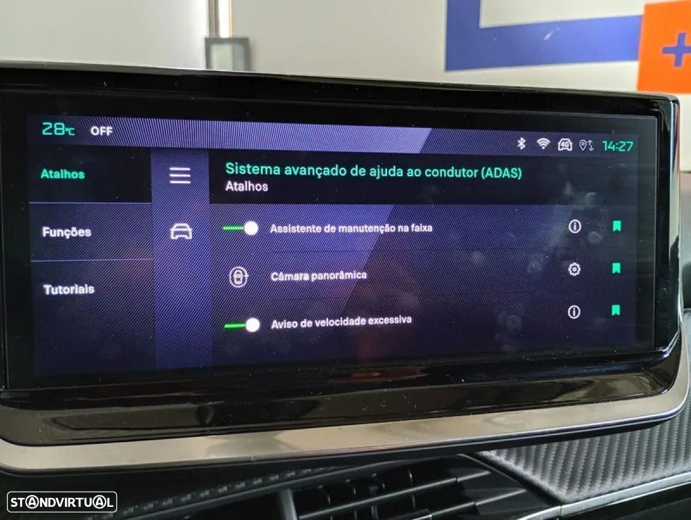 Peugeot 2008 1.2 PureTech Allure - 21