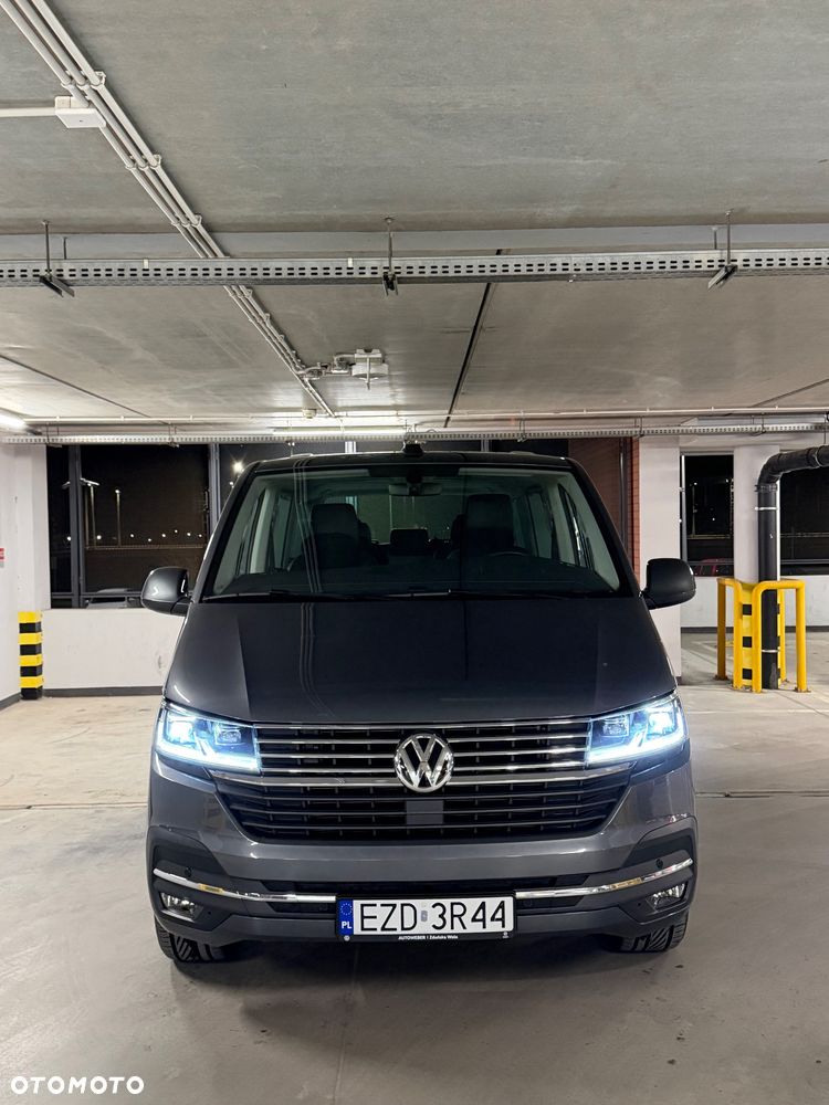 Volkswagen Multivan - 1