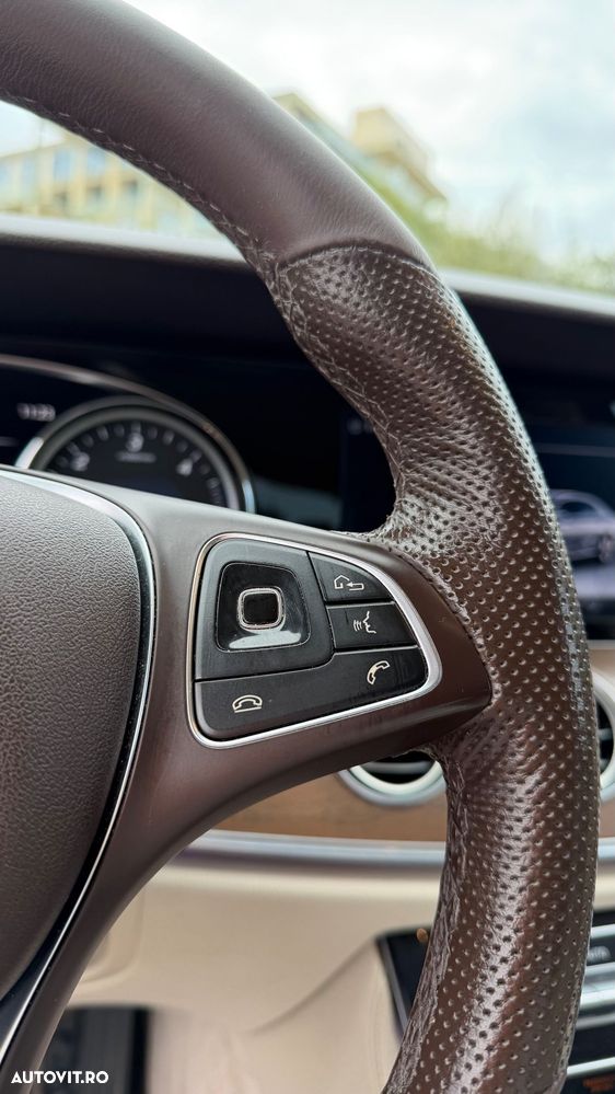 Mercedes-Benz E 220 d 4MATIC Aut. - 19
