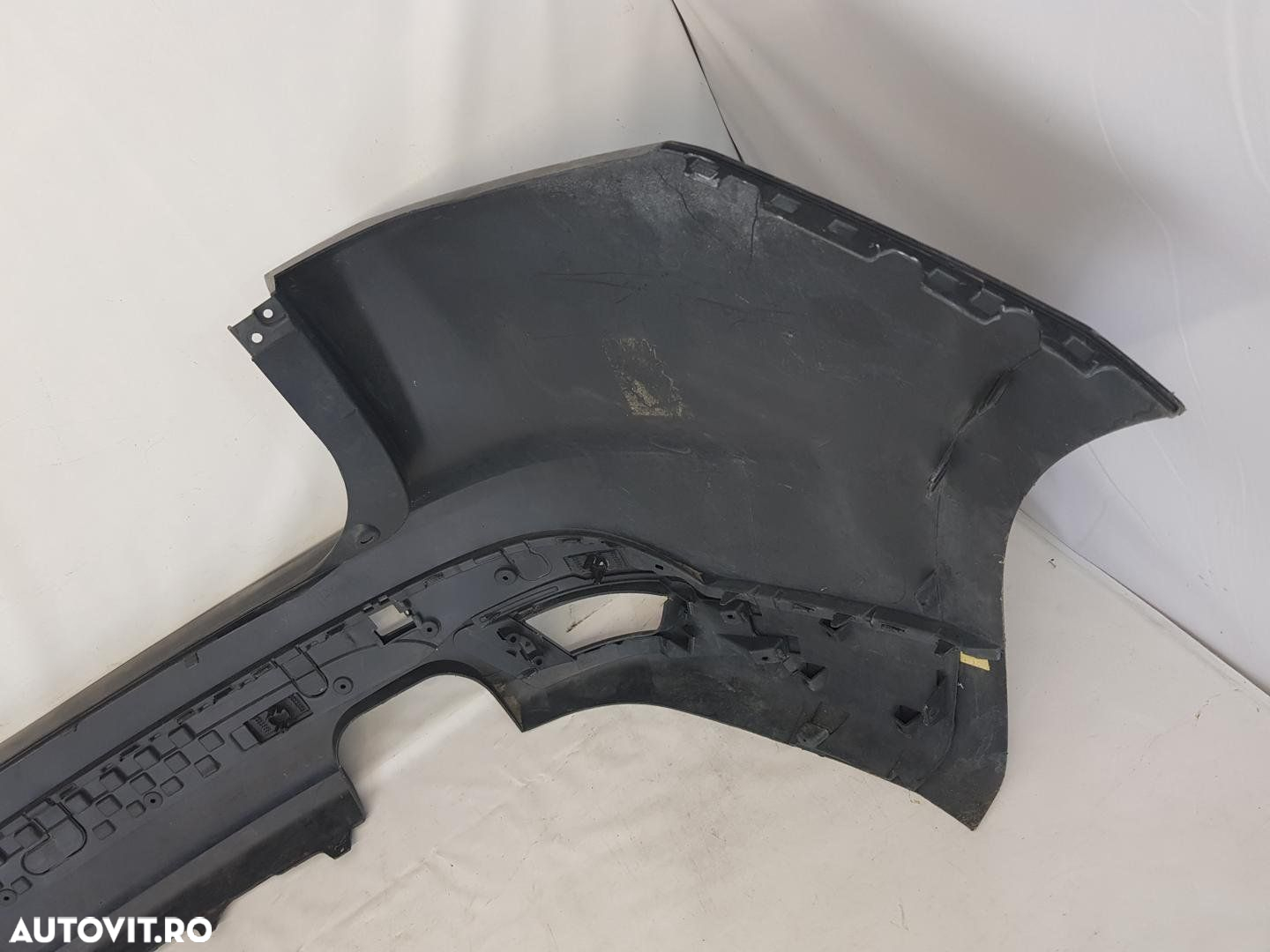 Bara spate Jaguar F- Pace dupa 2015 - 5