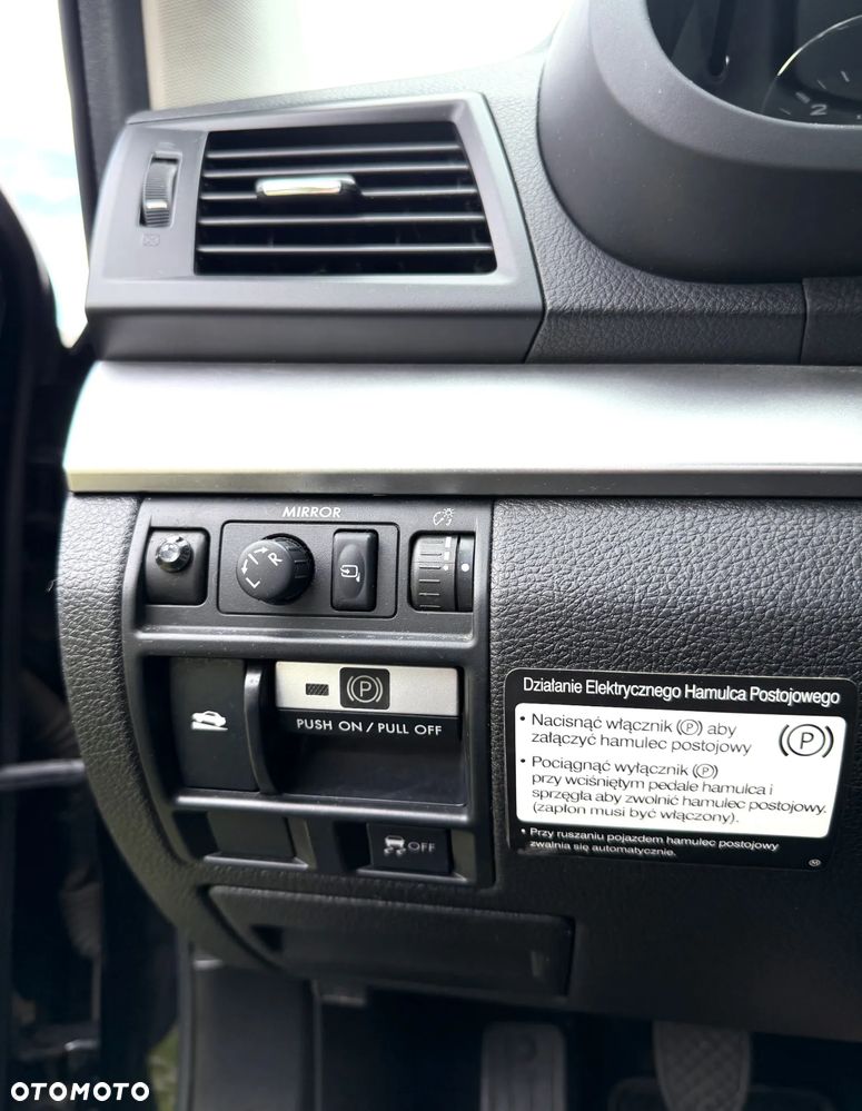 Subaru Outback 2.0 D Comfort - 18