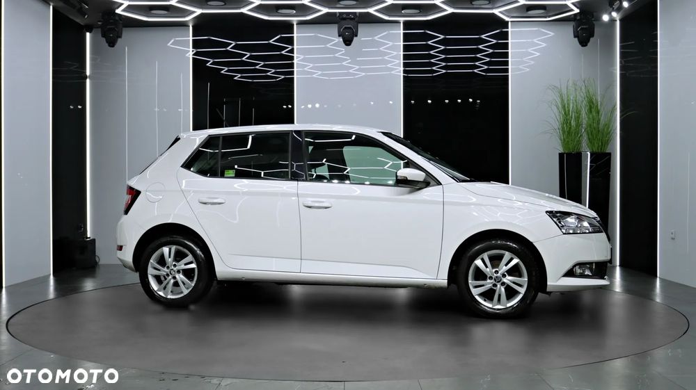 Skoda Fabia 1.0 Ambition - 12